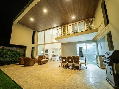Venta de Casa en Zorritos - Contralmirante Villar 4 Dormitorios 