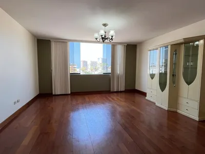 Venta de Departamento en San Isidro - Lima 3 Dormitorios