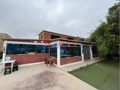 Vendo Centro Recreativo Como Terreno At 1372.5 M2 -  La Esperanza