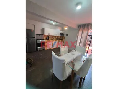 Vendo Departamento 1Er Piso En Sta Anita