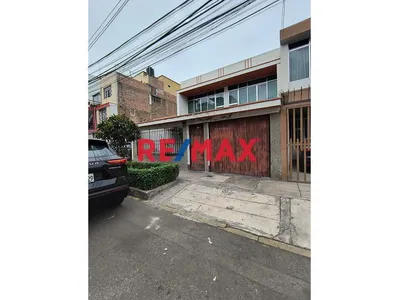 🏡 Casa Amplia En Venta En San Miguel – Urb. Pando