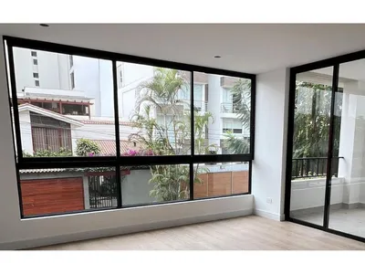 Venta de Departamento en Santiago de Surco - Lima 2 Dormitorios