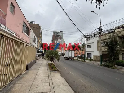 Vendo Departamento En 1Er Piso En Lince