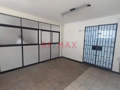 Se Alquila Local - Almacen