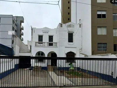 Alquiler de Local Comercial en Miraflores - Lima 8 Dormitorios 