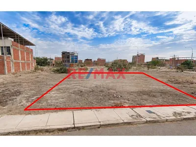 Venta De Terreno En Urb.Las Casuarinas Ii Etapa -112M2
