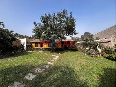 Se Vende Acogedora Casa 1031 M2, Urb. Alameda De La Planicie – La Molina