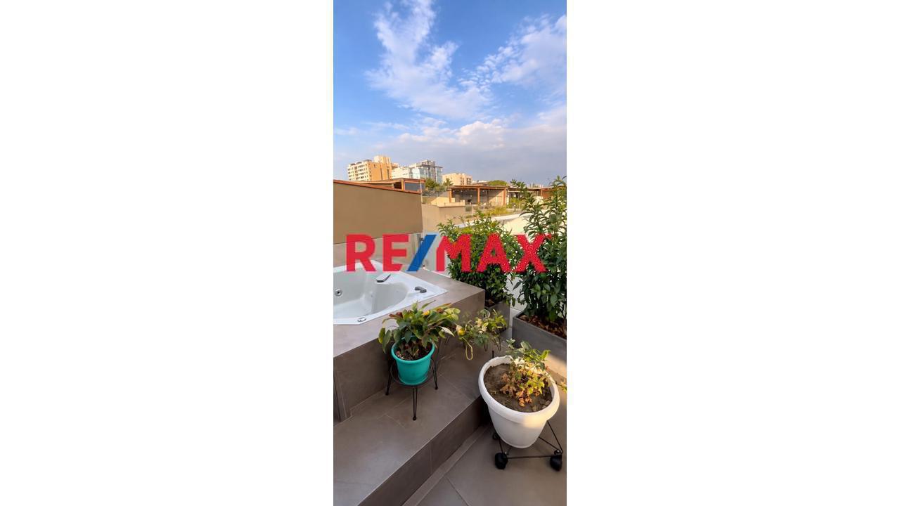 Exclusivo Duplex De 259.38 Mts En Monterrico Chico , Santiago De Surco !!