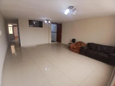 Venta de Departamento en Los Olivos - Lima 2 Dormitorios