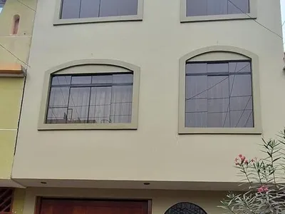 Venta de Departamento en Los Olivos - Lima 2 Dormitorios