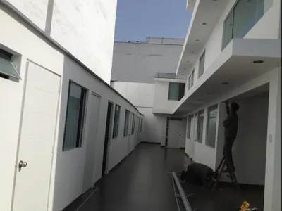 Venta de Local Comercial en Santiago de Surco - Lima 50 Dormitorios 