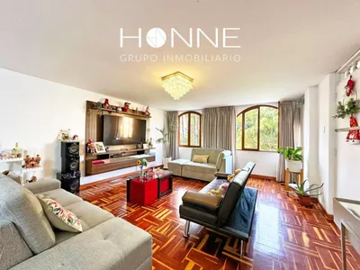 Venta de Departamento en Santiago de Surco - Lima 4 Dormitorios