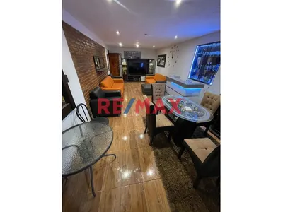 Venta De Departamento + Cochera En Primer Piso - San Miguel