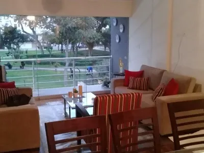 Venta de Departamento en Santiago de Surco - Lima 3 Dormitorios