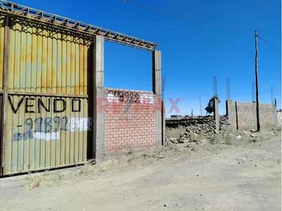 Venta De Terreno Anunas Cuadras De La Municipalidad De Yura