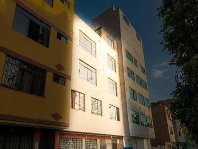 Venta de Casa en San Martín de Porres - Lima 4 Dormitorios 
