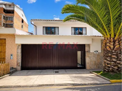 🏢 Casa En Alquiler En Residencial Huancaro – Ideal Para Empresa, Oficinas O Vivienda 🌳✨