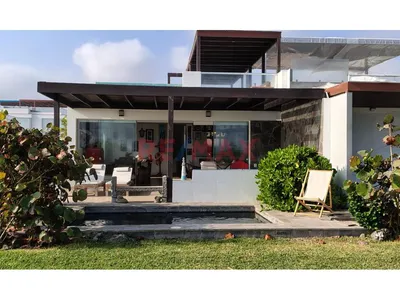 Venta Espectacular Casa De Playa En Asia – Primera Fila Condominio Formentera