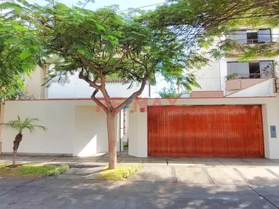 Hermosa Casa En Tambo De Monterrico - Surco