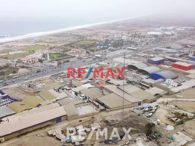 ¡Oportunidad Imperdible! Terreno Industrial Ubicado En Esquina Con Alto Potencial | Villa El Salvador