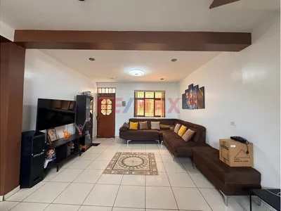 Venta De Casa 2 Pisos Urb Vista Alegre Chorrillos - $120,000