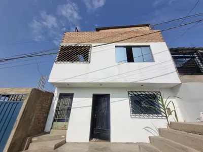 Venta de Casa en Puente Piedra - Lima 4 Dormitorios 
