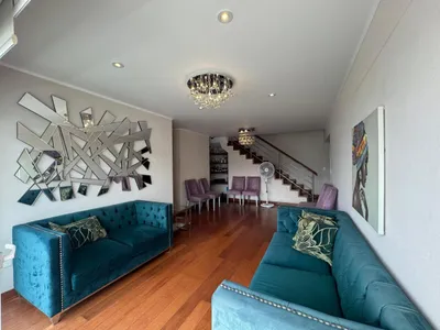 Venta de Departamento en Santiago de Surco - Lima 4 Dormitorios