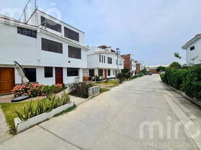 Venta de Casa en Chorrillos - Lima 8 Dormitorios