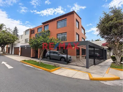 🏡 176 M² De Amplitud Y Calidez En La Aurora