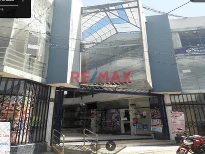 Local Comercial En Venta En C.C. Los Portales