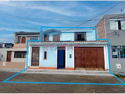 Vendo Casa 2 Pisos En Urb. El Trapecio  160 M2 ( 1 Cochera ), Cada Piso Ingreso Independiente