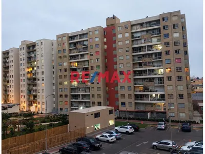 ¡Dpto En 1Er Piso Con Terraza En Condominio Los Prados | Piscina, Gimnasio Y Áreas Verdes!