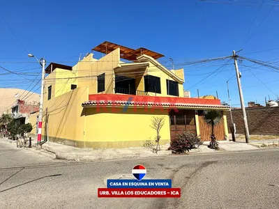 Casa En Esquina, Frente A Parque - Urb. Villa Los Educadores (Ica)