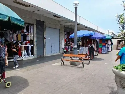 Alquiler de Local Comercial en Cercado - de - Lima - Lima 0 Dormitorio 