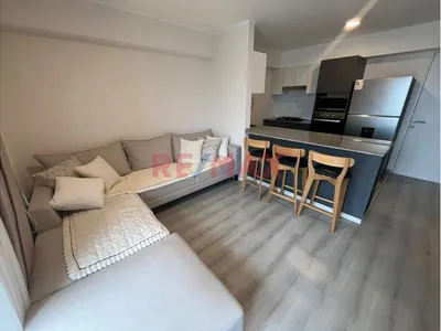 Alquiler De Departamento Semiamoblado | Piso 22 | 2 Dormitorios | Cerca Al Centro Financiero De San Isidro