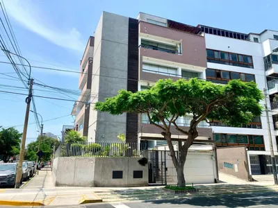 Departamento en venta · Roca y Boloña al 413, Surquillo · 159 m², 3 dorm.