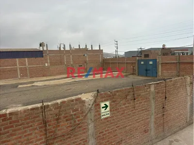 🏭 ¡Alquiler De Local Industrial En Ventanilla! 📍