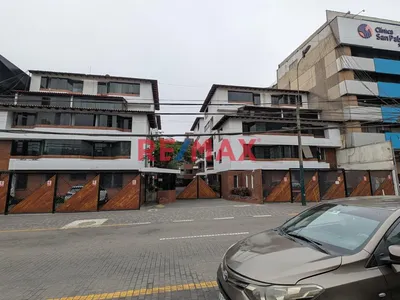 Confortable Departamento A Pasos Del C C El Polo Chacarilla