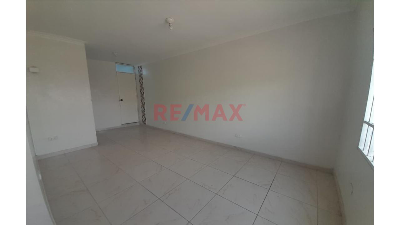 🔥 ¡En Alquiler! Espacio Ideal Para Oficina O Almacén 2Do Piso De Ayabaca - Ica 🔥