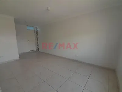 🔥 ¡En Alquiler! Espacio Ideal Para Oficina O Almacén 2Do Piso De Ayabaca - Ica 🔥
