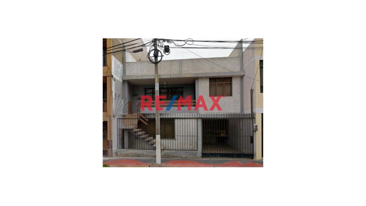 Amplia Propiedad En Venta – Excelente Ubicación En Urbanización Ilo