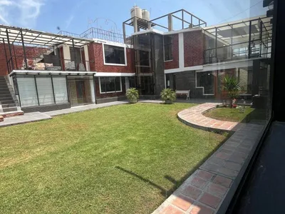 Venta de Casa de Campo en Socabaya - Arequipa 4 Dormitorios 