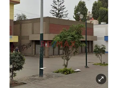 Se Vende Local Comercial Los Proceres Surco