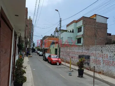 Venta de Terreno / Lote en Santiago de Surco - Lima