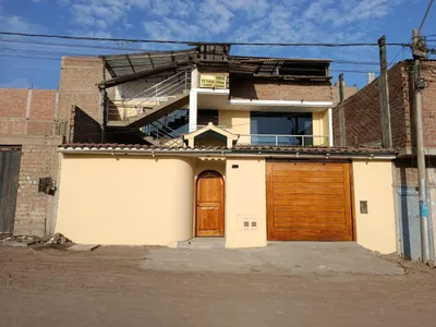 Venta de Casa en Ventanilla - Callao 8 Dormitorios 