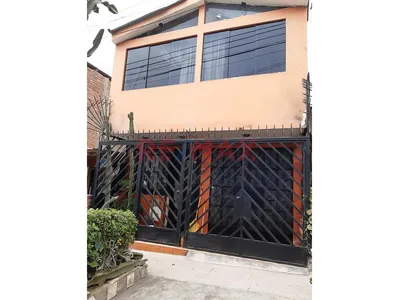 🏡 Amplia Casa De 3 Pisos + Azotea En Urbanización Pachacámac – Villa El Salvador
