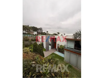 Venta De Espectacular Residencia De Lujo En Casuarinas Surco