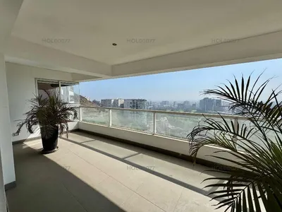 Venta de Departamento en Santiago de Surco - Lima 3 Dormitorios