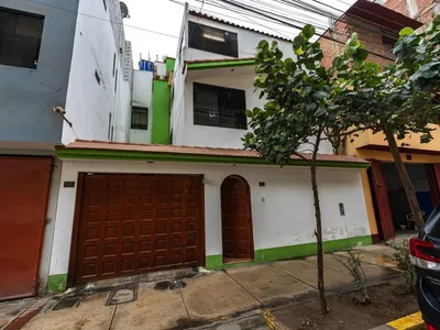 Venta de Casa en San Borja - Lima 7 Dormitorios