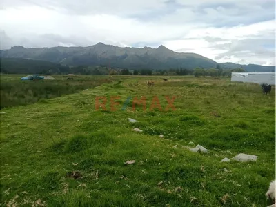 🌿 No Es Solo Un Terreno… Es El Espacio Donde Empieza Tu Nueva Vida 🌄  Zurite – Anta | Cusco